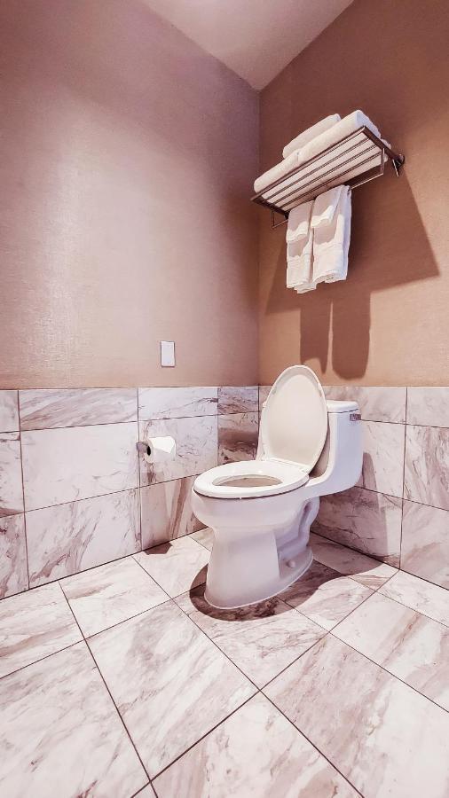 Luxury 53Rd Flr Condo With Amazing Sunset View & Balcony No Refee At Palms Place 라스베이거스 외부 사진
