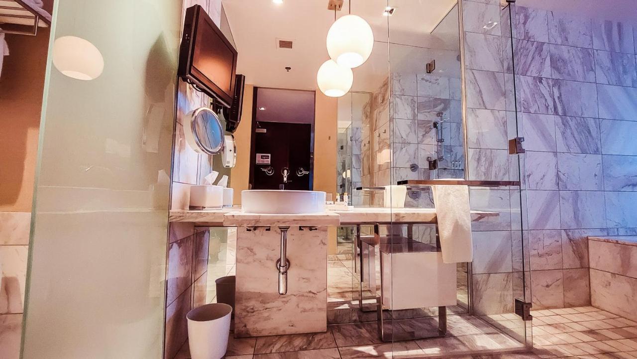 Luxury 53Rd Flr Condo With Amazing Sunset View & Balcony No Refee At Palms Place 라스베이거스 외부 사진